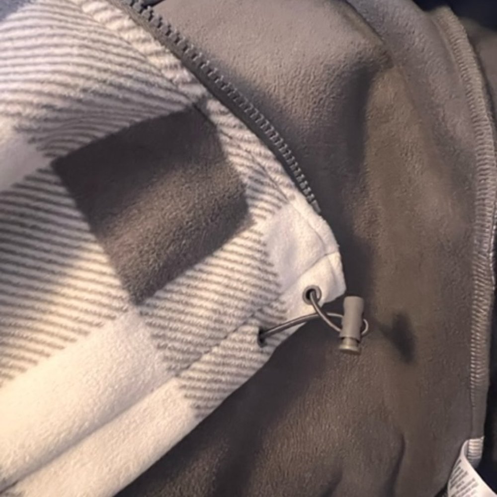 Checkered Pattern Hooded Coat - image 6